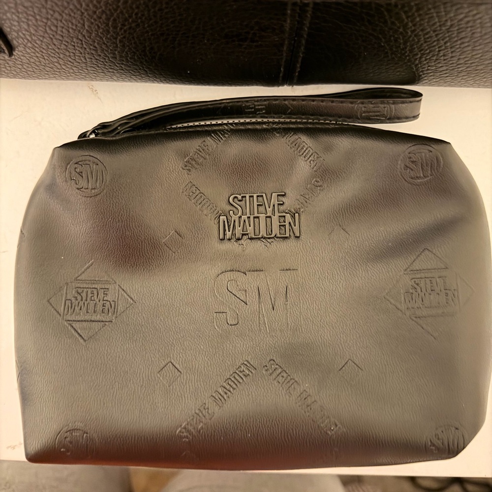 Steve Madden Black Tote Bag with Pouch - Picture 11 of 11